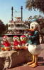 Donald Duck w/ his 'nephews'